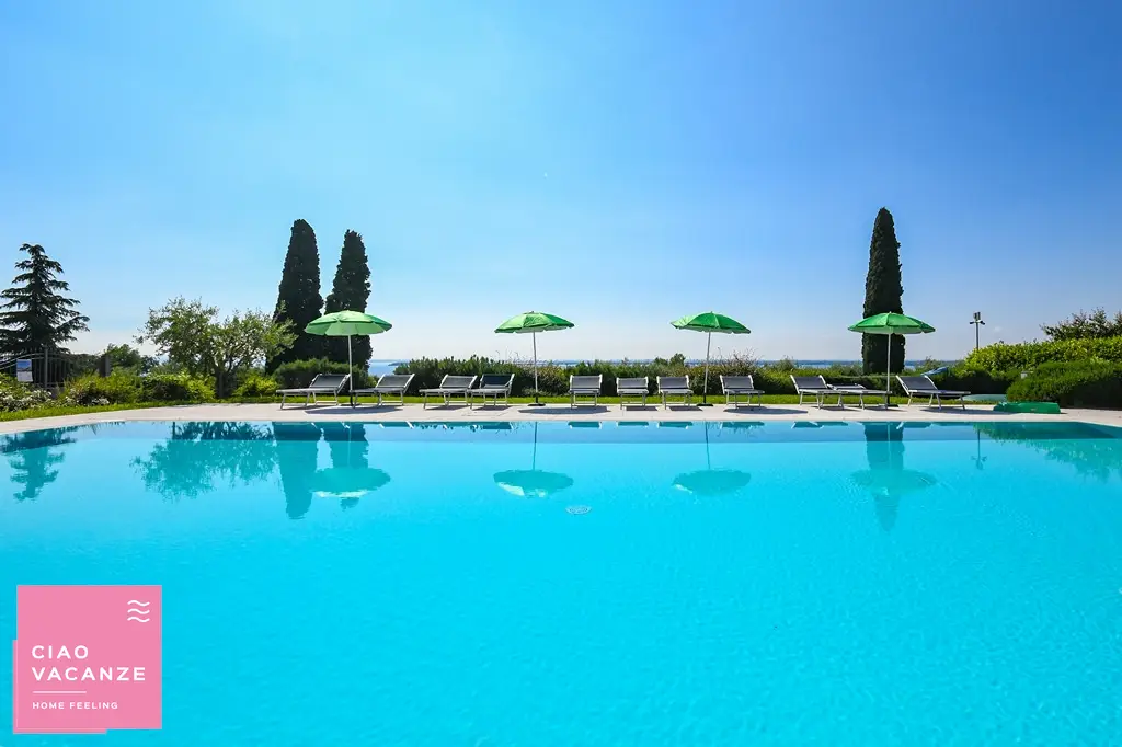 Appartamenti e piscina